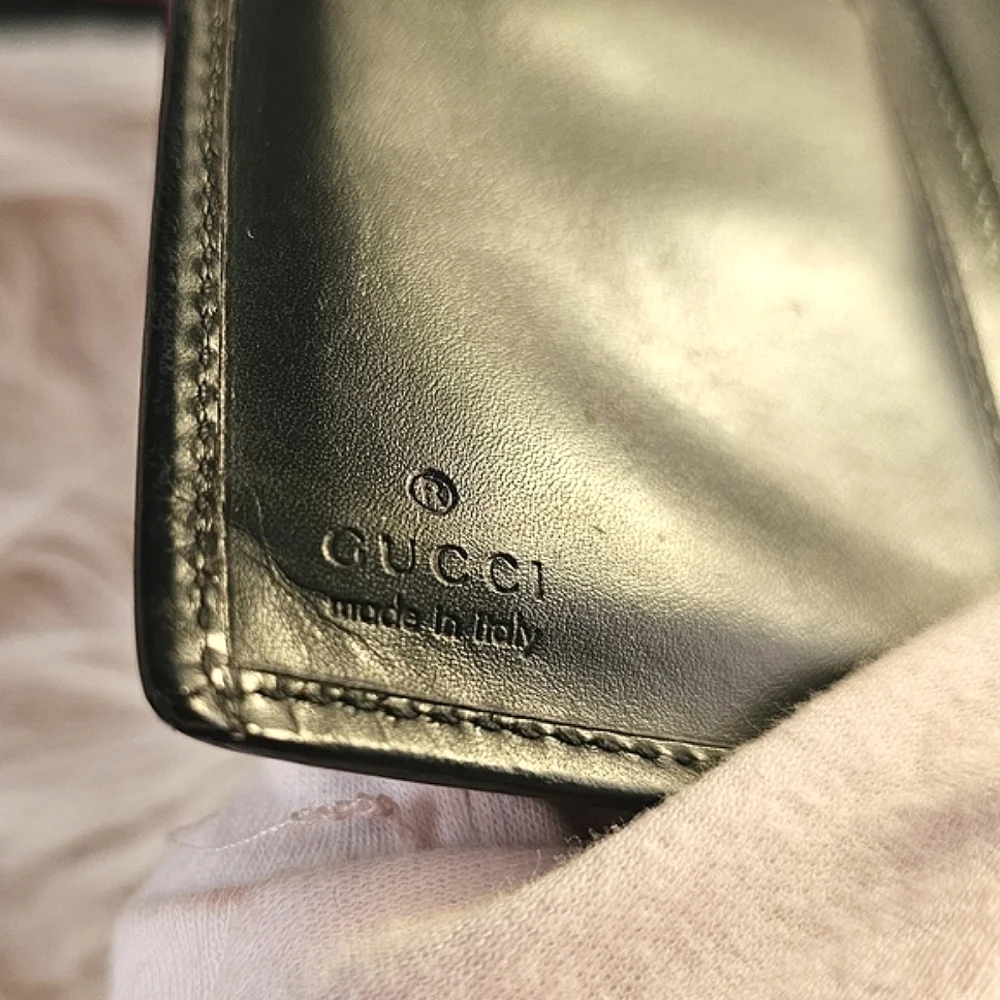 🇮🇹 GUCCI Long Wallet Vintage Bi-Fold: Black Leather & Silver Detailing 🖤